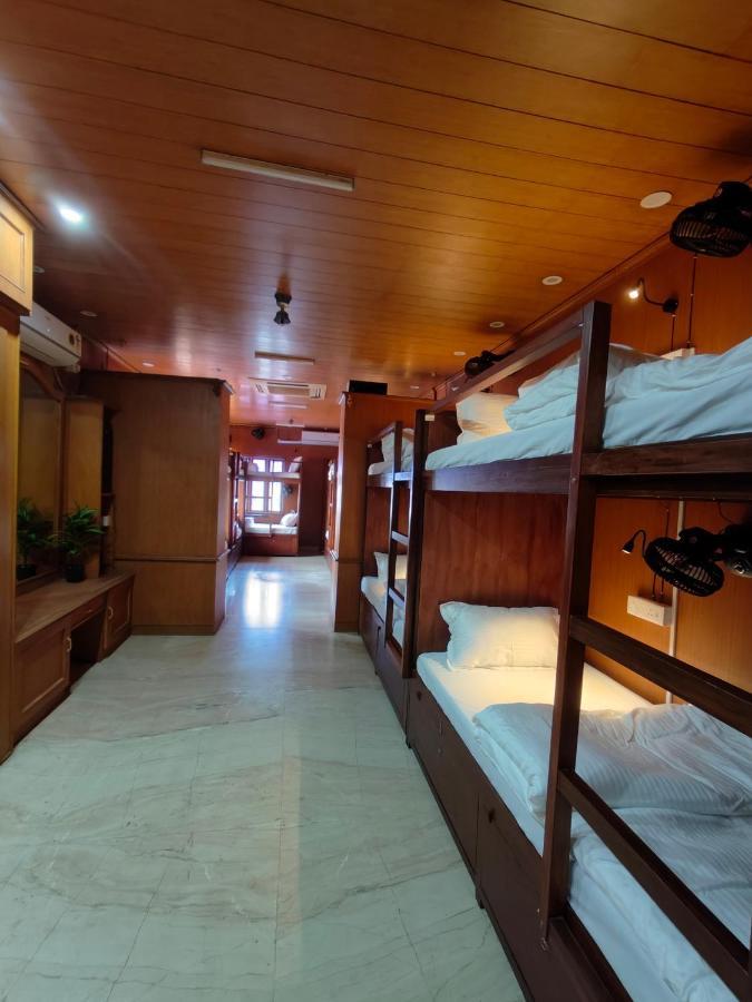 Unpack Hostel Pondicherry Bagian luar foto