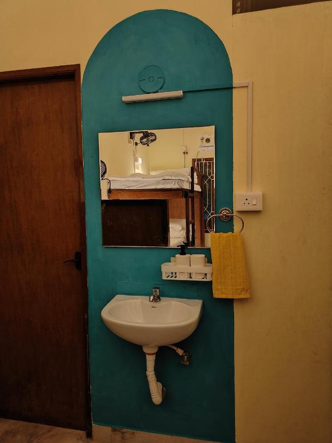 Unpack Hostel Pondicherry Bagian luar foto