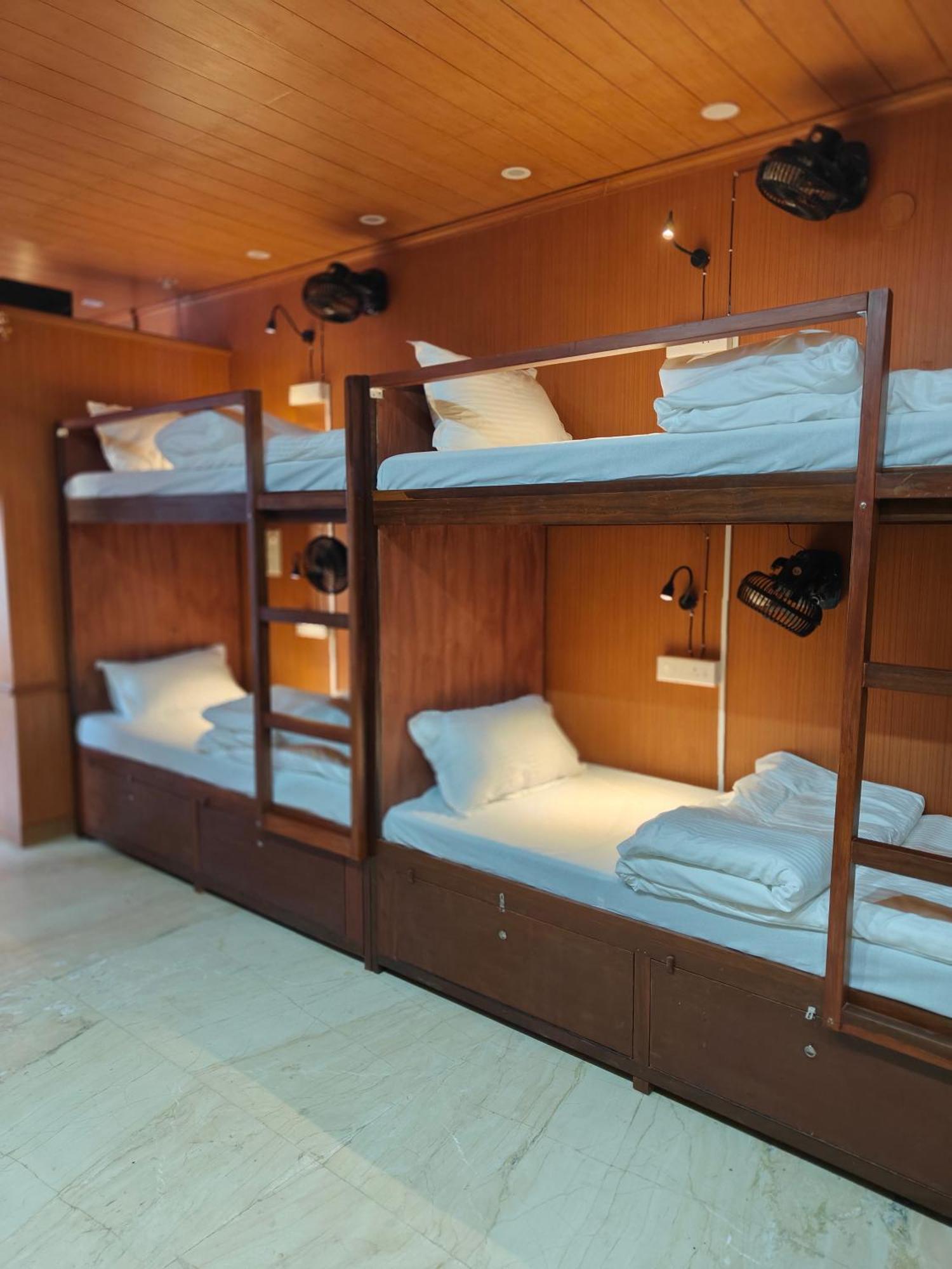 Unpack Hostel Pondicherry Bagian luar foto